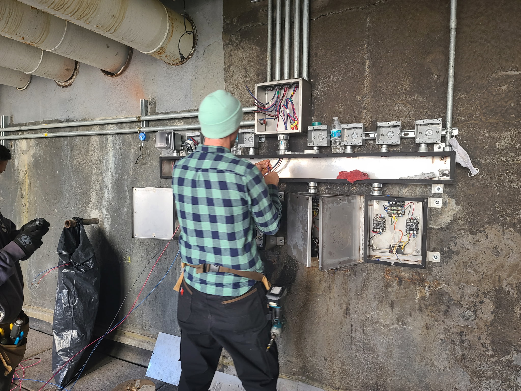 Commercial electrical panel installation